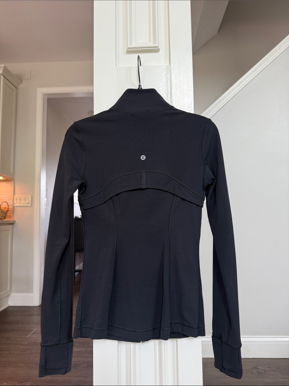 Lululemon Ladies Like New Define Jacket Black Size 4 - Picture 10 of 12